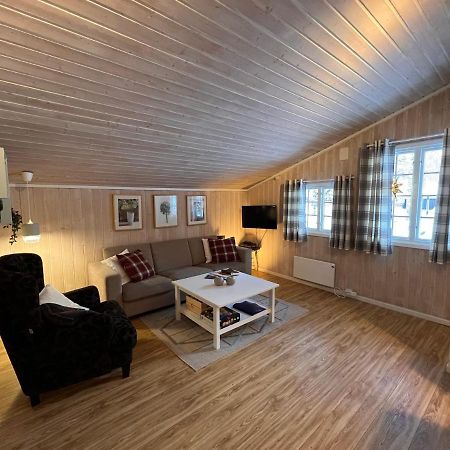Vennebo - Koselig Liten Hytte Med Alle Fasiliteter Al Exteriér fotografie